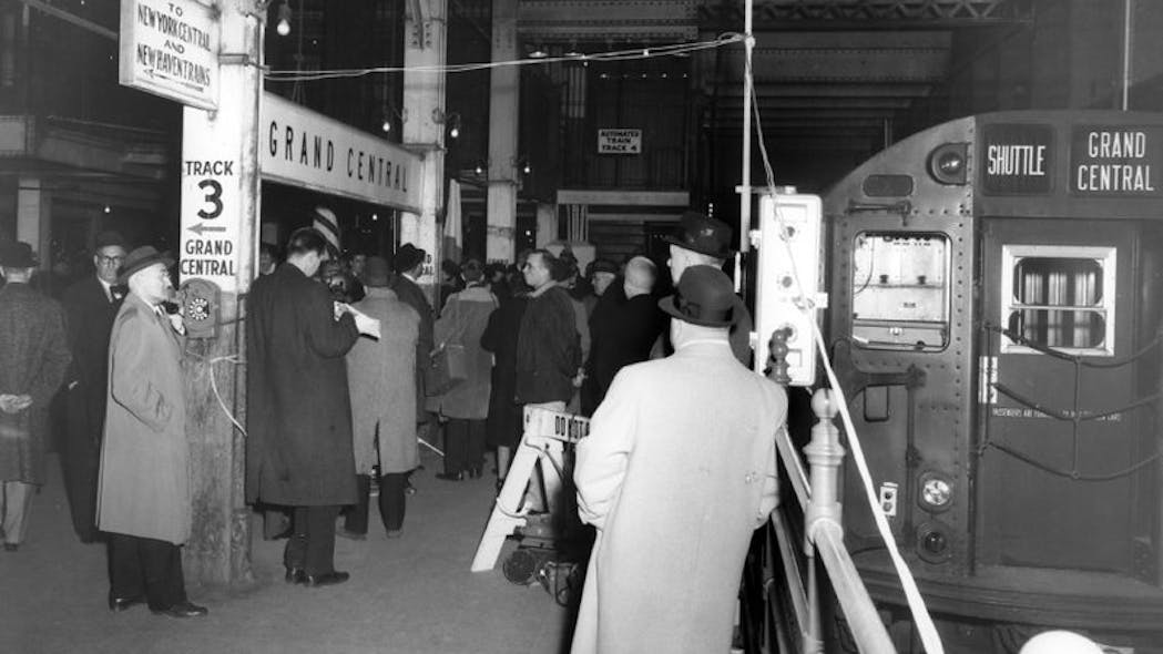 A 1962 image of the Grand Central Shuttle platform. The Metropolitan Transportation Authority wouldn&apos;t be established for another three years.