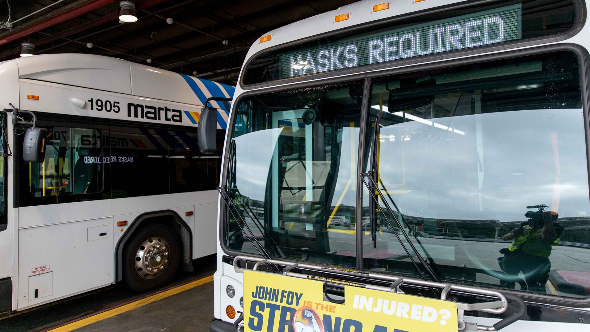 Marta Masks Bus Header 6144103e16ae5