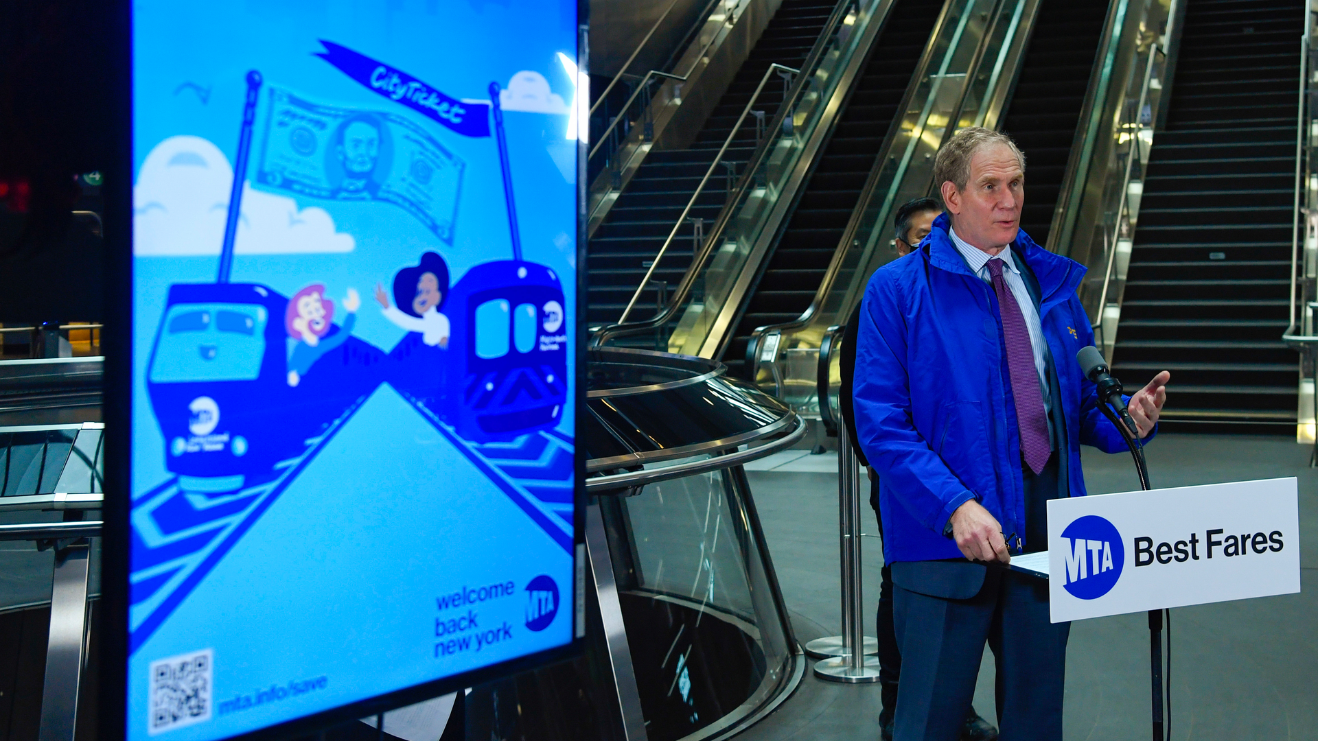 CityTicket's $5 flat fare is now available for all weekday off-peak trains.