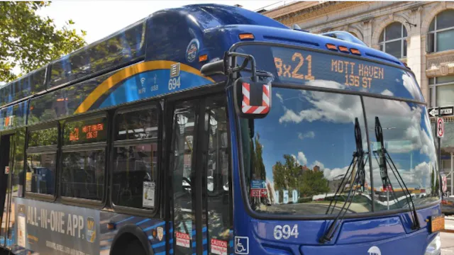 Mta R39 Mta Regional Bus Moves 14th Street Busway Gets City's First