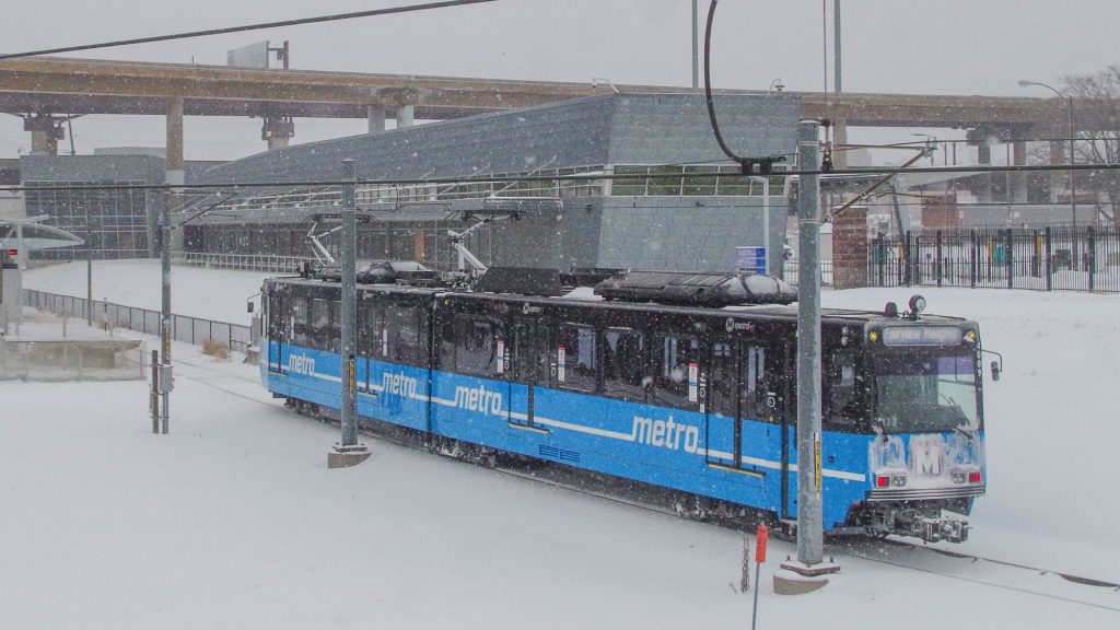 Metrolink Single Car Train 1024x601 St Louis Metro 622a2ddeaea7e