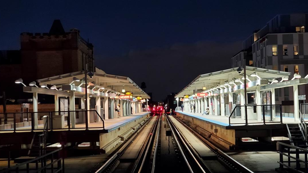 F Rs A9eq Wya Is4 Ax Cta 626f414d4ffb5