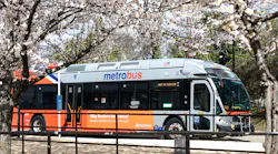 Fs Ujm Kuwqa Aahi L Wmata Metrobus