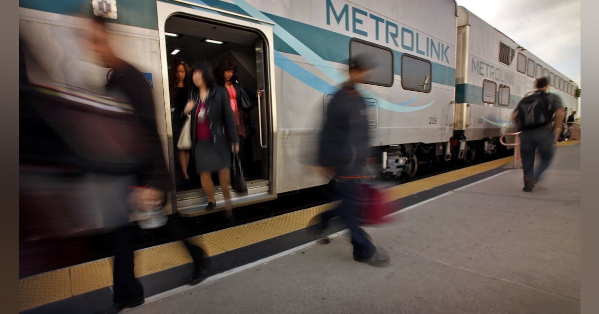 CA: Metrolink system will stop trains during earthquakes