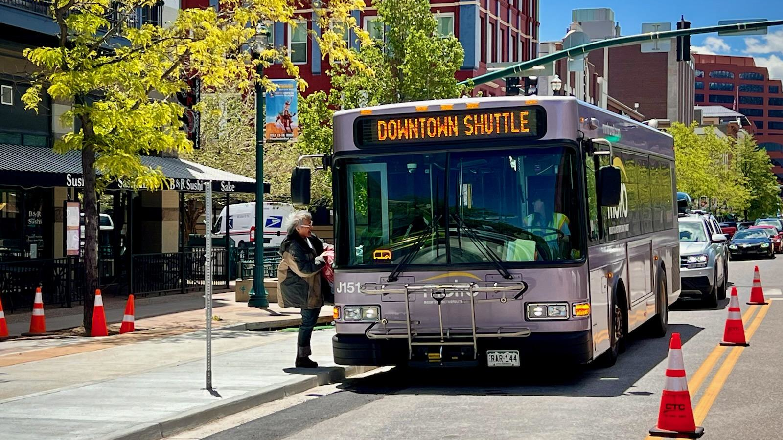 Co Springs Shuttle 1 Transdev 62a20f94b2b2a