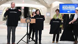 May 31, 2022 - New York City — Governor Kathy Hochul is joined by MTA Chair & CEO Janno Lieber and Metro-North President/LIRR Interim President Catherine Rinaldi at Grand Central Terminal on Monday, May 31, 2022 to announce the branding of “Grand Central Madison.” The major capital construction project, previously known as “East Side Access,” brings LIRR service to Grand Central with a new concourse extending west toward Madison Avenue. (Kevin P. Coughlin / Office of Governor Kathy Hochul) May 31, 2022 - New York City — Governor Kathy Hochul is joined by MTA Chair & CEO Janno Lieber and Metro-North President/LIRR Interim President Catherine Rinaldi at Grand Central Terminal on Monday, May 31, 2022 to announce the branding of “Grand Central Madison.” The major capital construction project, previously known as “East Side Access,” brings LIRR service to Grand Central with a new concourse extending west toward Madison Avenue. (Kevin P. Coughlin / Office of Governor Kathy Hochul)