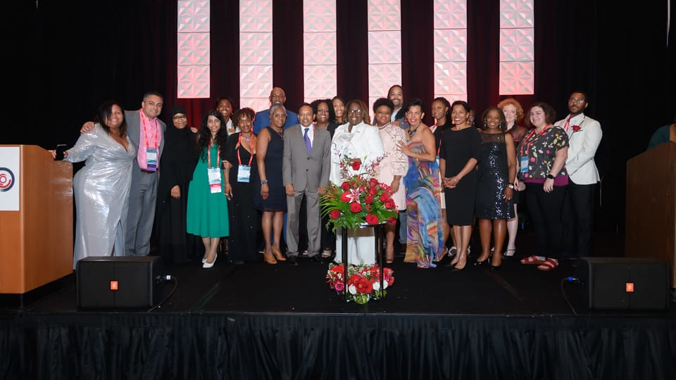 52224504487 D63b85f390 B Comto