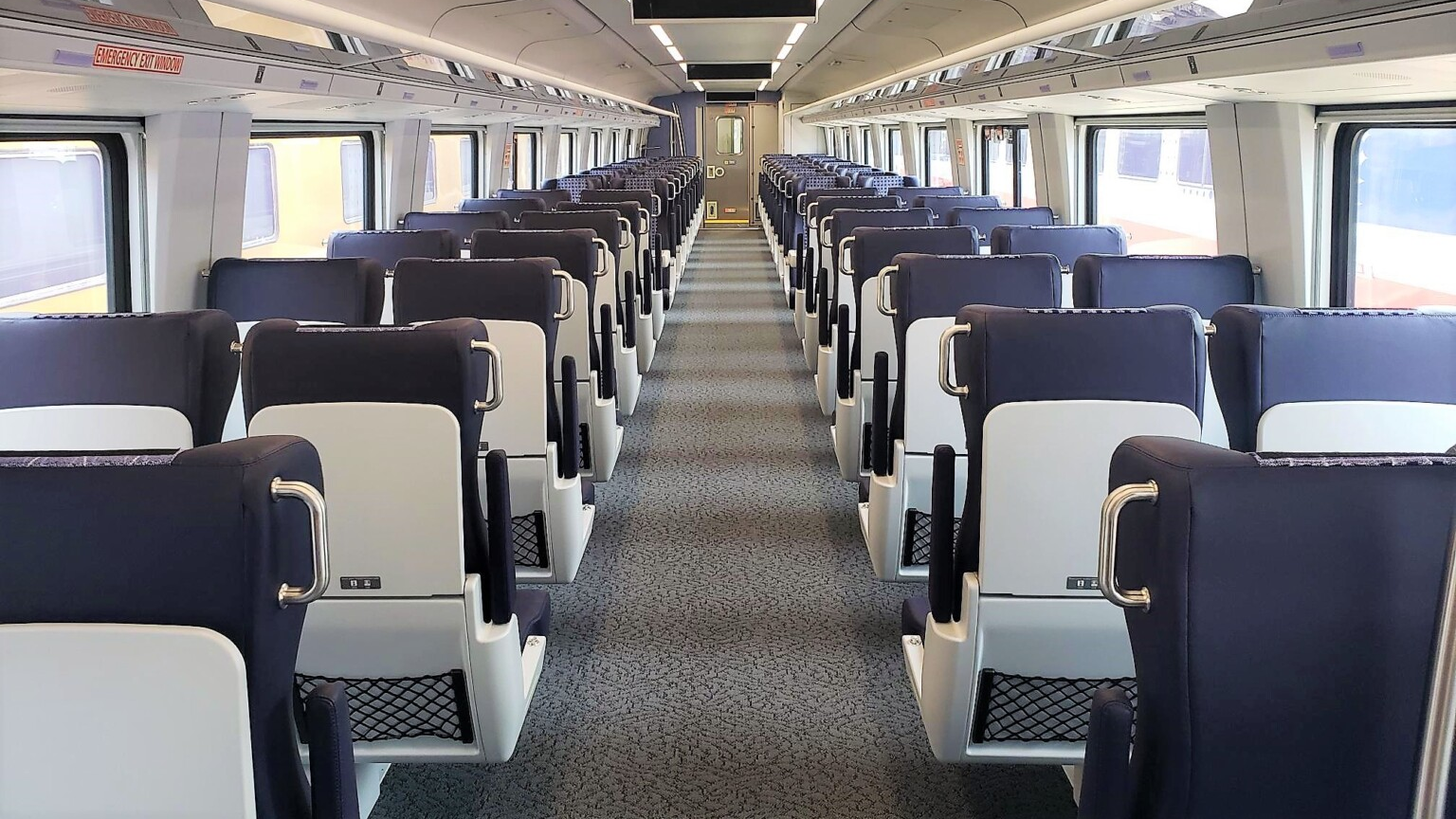 Amtrak Midwest Train Interior 1536x1152 Iconmera