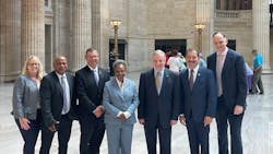 Fxfrr85 Xk Am Bp Wi Dick Durbin Twitter 62c84ada30c9d Fxfrr85 Xk Am Bp Wi Dick Durbin Twitter 62c84ada30c9d