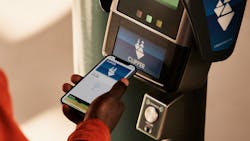 Clipper On Iphone 0 Mtc 62fbabe007440 Clipper On Iphone 0 Mtc 62fbabe007440