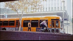 La Metro 62fe53c11b270 La Metro 62fe53c11b270