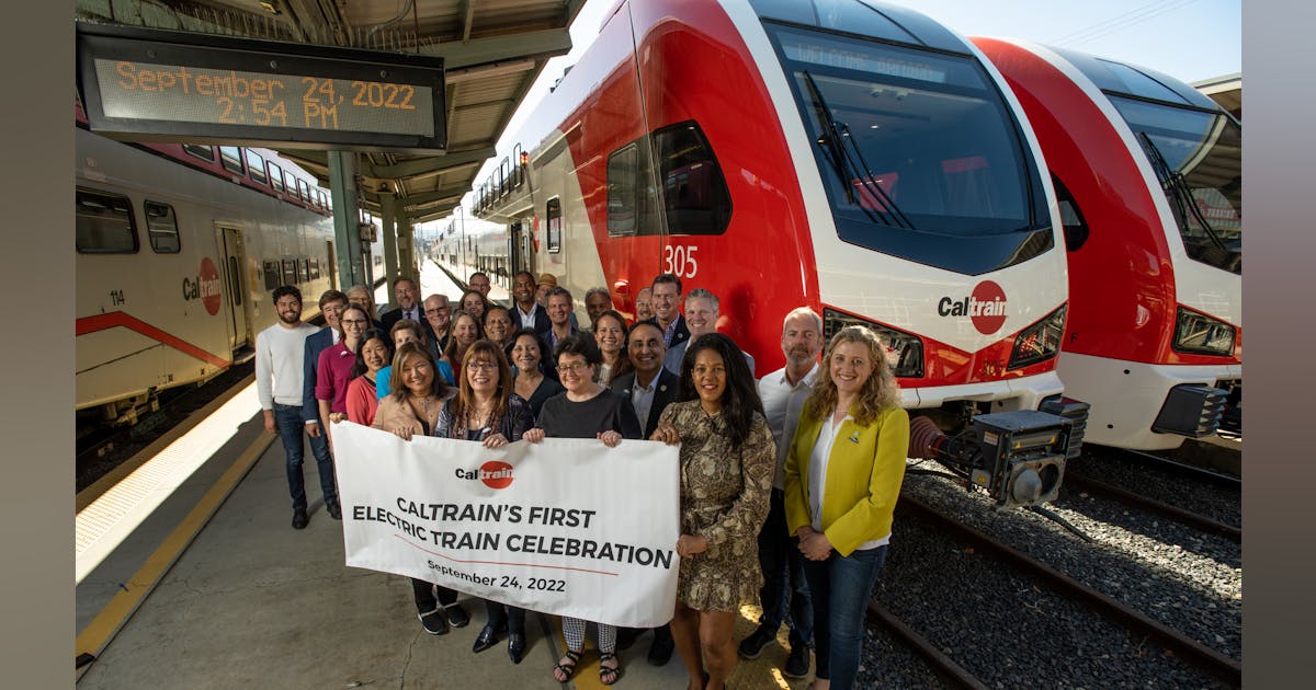 Public gets first glimpse at Caltrain’s new electric trainsets | Mass ...