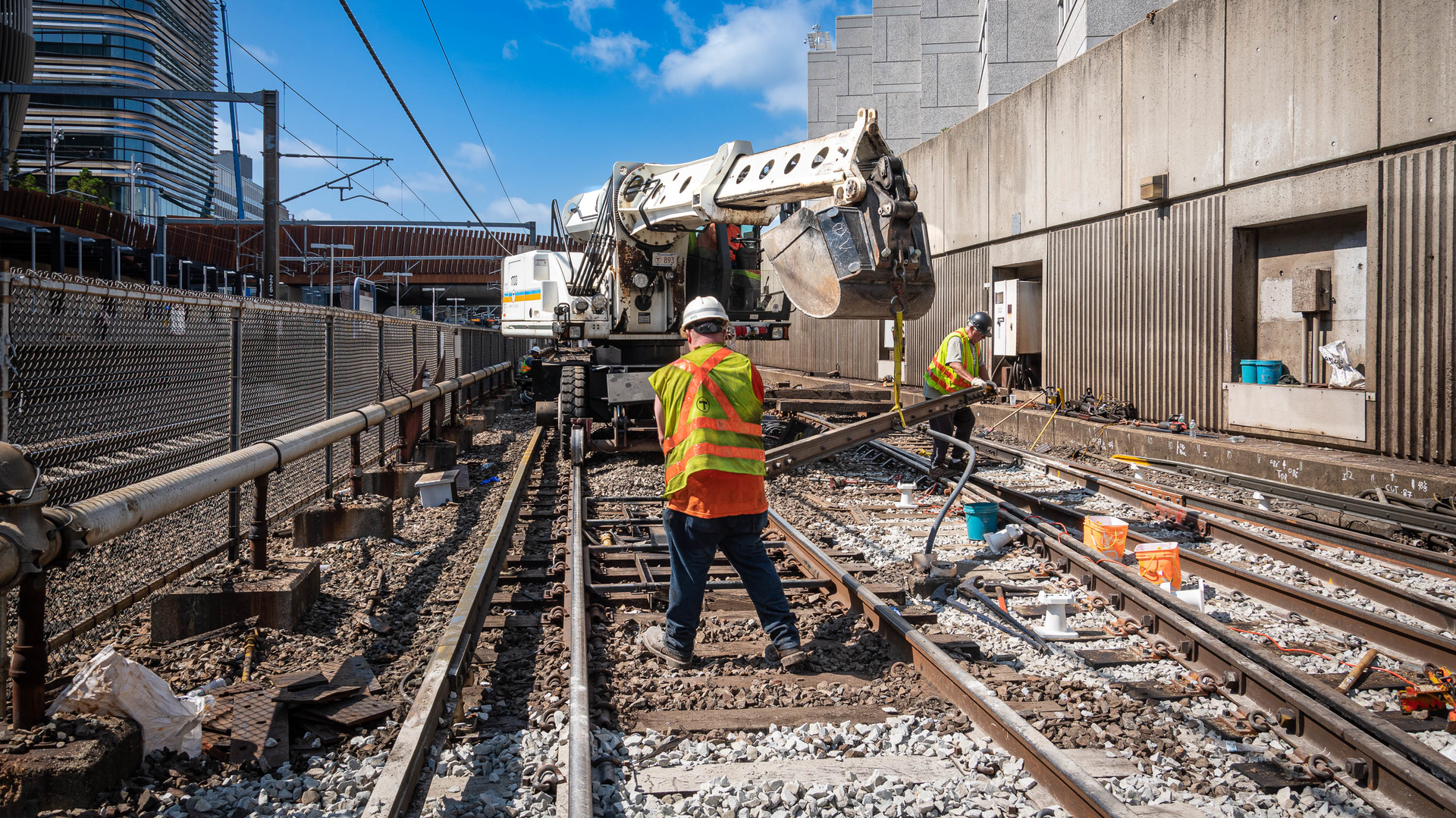 Fbf Al Bv X0 A Ilt Mq Mbta 6318b817b1b5a