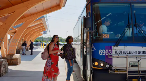 Pace Suburban Bus | Mass Transit