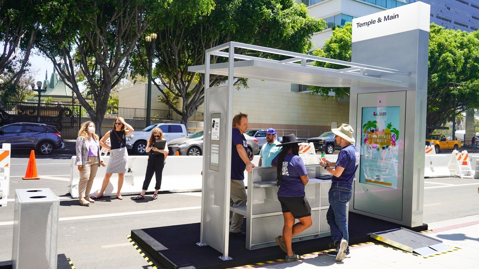 A mobility hub prototype (courtesy of Tranzito-Vector).