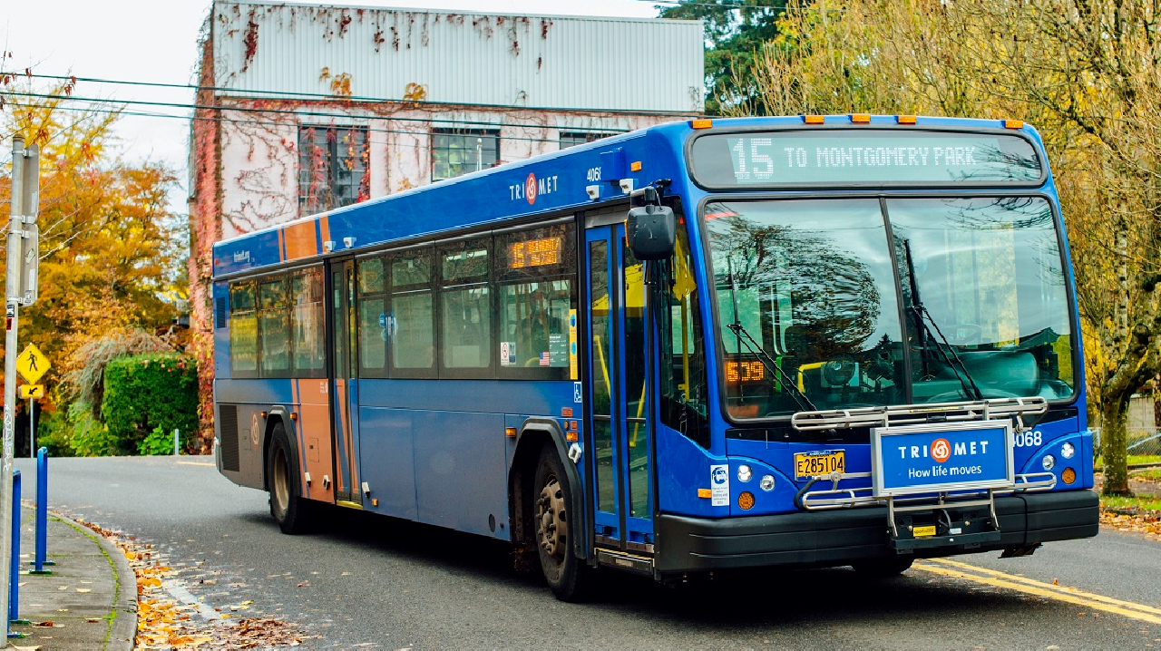 TriMet's Line 15 bus