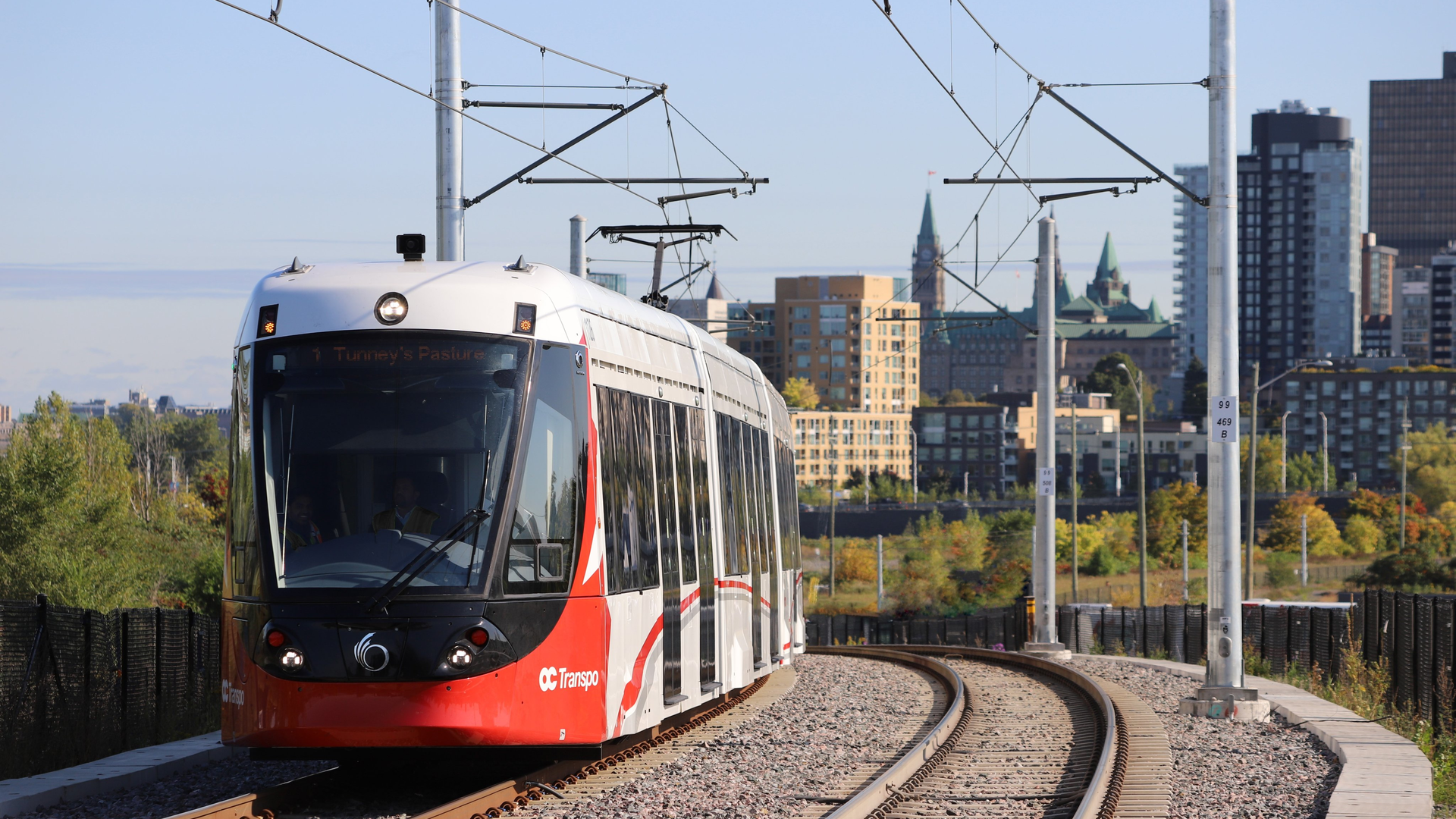 A Confederation Line train shortly before the line opened for revenue service in 2019.