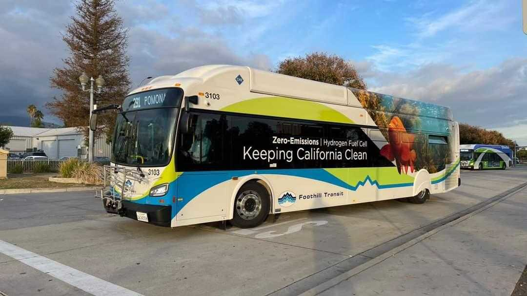 A hydrogen fuel cell bus on Foothill Transit's system. An inter-department blueprint by the Biden Administration wants to see 100 percent of new bus sales be zero-emission by 2040.