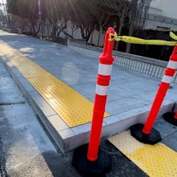 SacRT plans to modify platforms at 48 of its 53 light-rail stations to accommodate new low-floor rail vehicles. The platforms are required to be eight inches above the track to allow the rail vehicle's ramp to deploy. SacRT plans to modify platforms at 48 of its 53 light-rail stations to accommodate new low-floor rail vehicles. The platforms are required to be eight inches above the track to allow the rail vehicle's ramp to deploy.