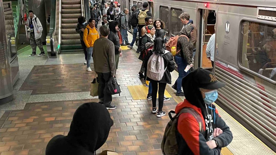 L.A. Metro Board votes to extend DrugFree Metro Campaign program 90