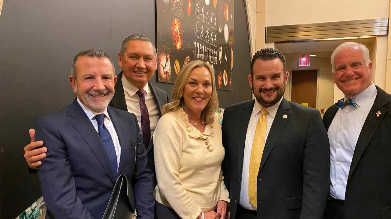 The L.A. Metro Board has reaffirmed its commitment to complete the Foothill Gold Line.