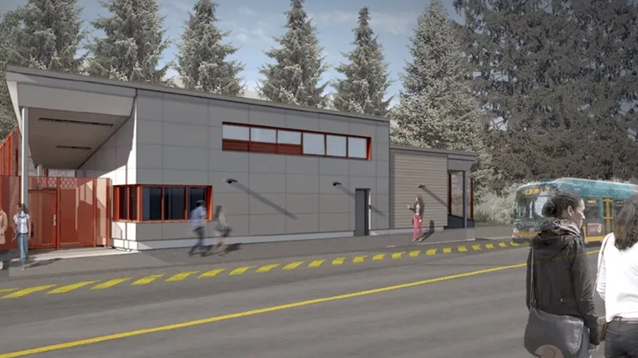 King County Metro has begun construction on a layover facility along Eastlake Avenue.
