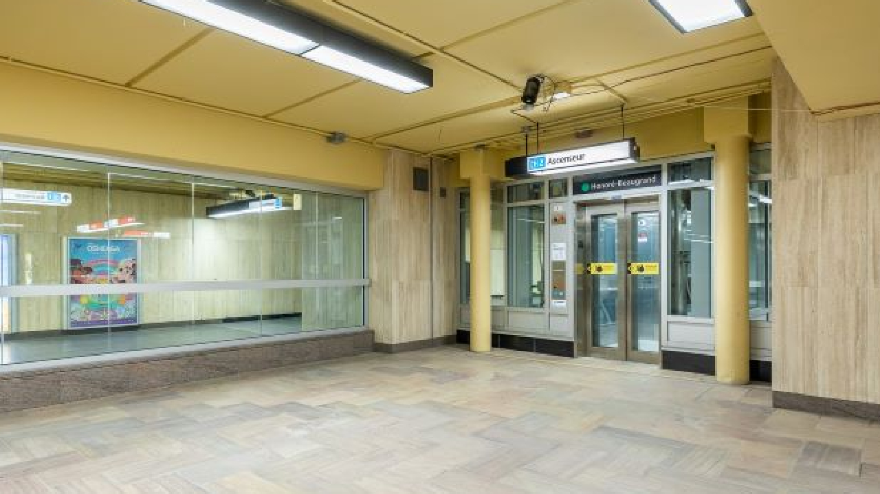 The STM has commissioned a new elevator at McGill station.