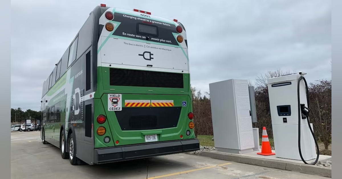 Two electric buses enter service on GO Transit lines | Mass Transit