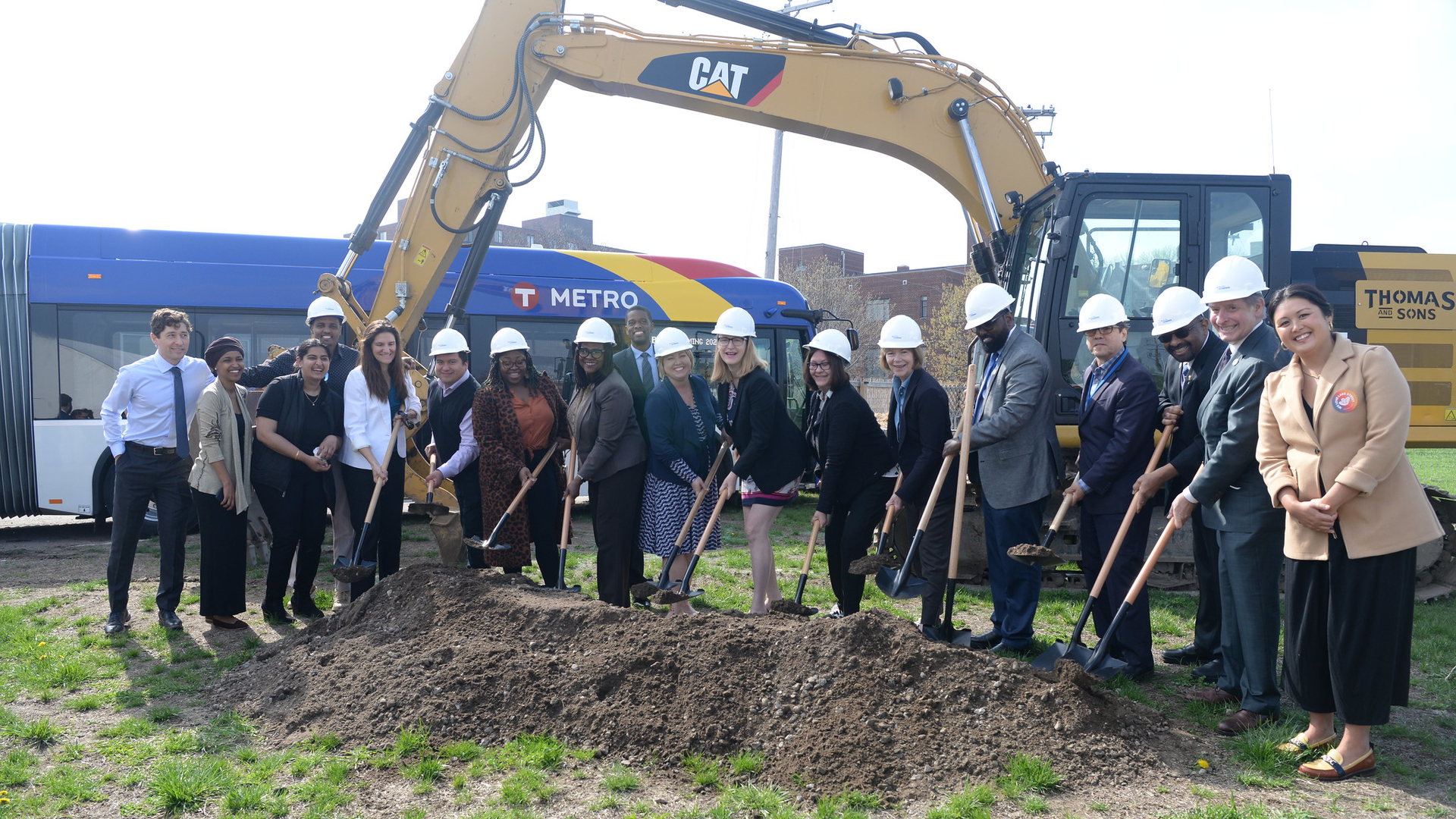 Metro Transit Breaks Ground On Metro B Line BRT | Mass Transit