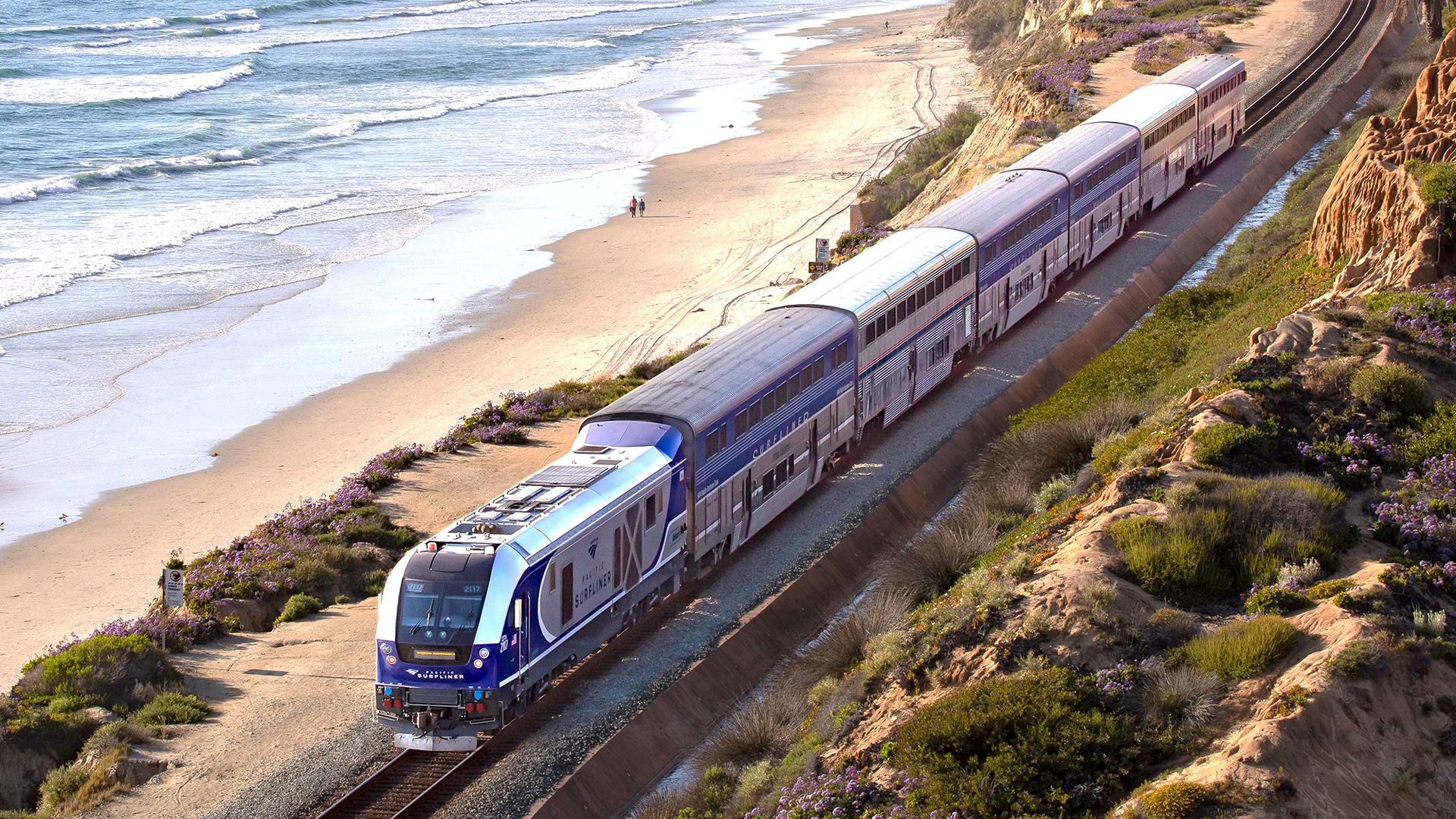 Metrolink and Pacific Surfliner passenger trains resumed service May 27 through San Clemente following emergency slope stabilization repairs on the slope below Casa Romantica Cultural Center.