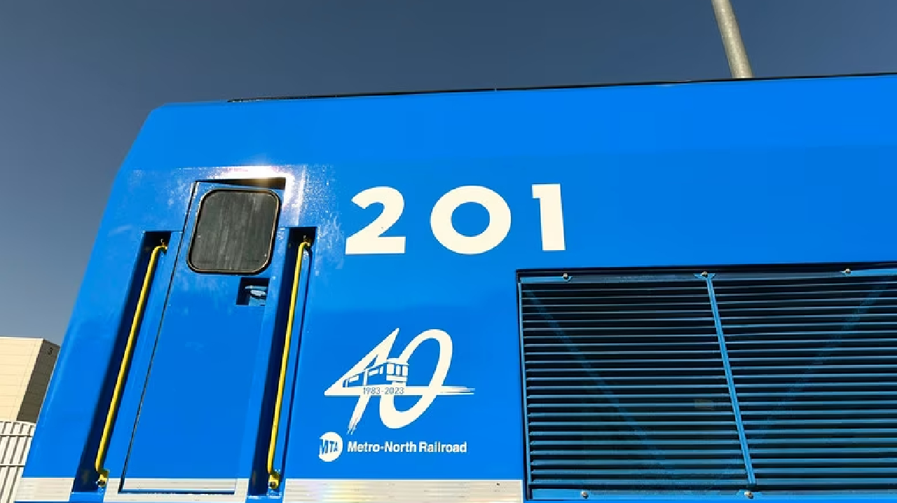 Metro-North Railroad has rebranded a second locomotive with special colors and designs as a Heritage Series to highlight the railroad&rsquo;s 40 years of service to the public.