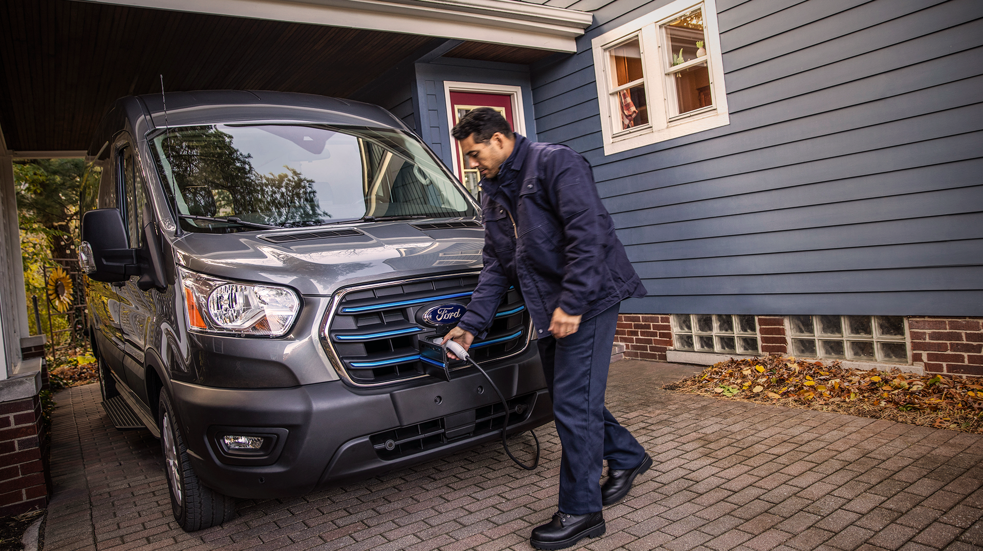 CalVans will be adding 403 new Ford E-TransitⓇ vans.