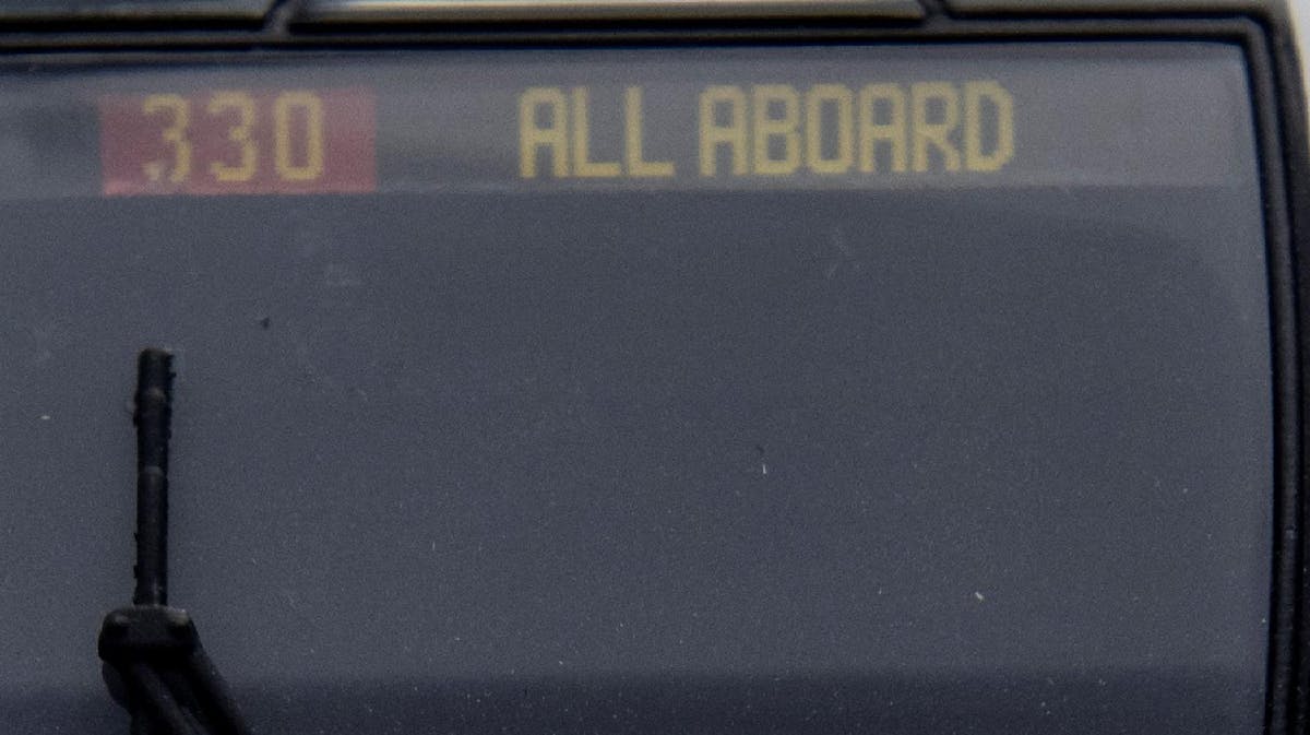 Caltrain completes installation of poles for Overhead Contact System ...