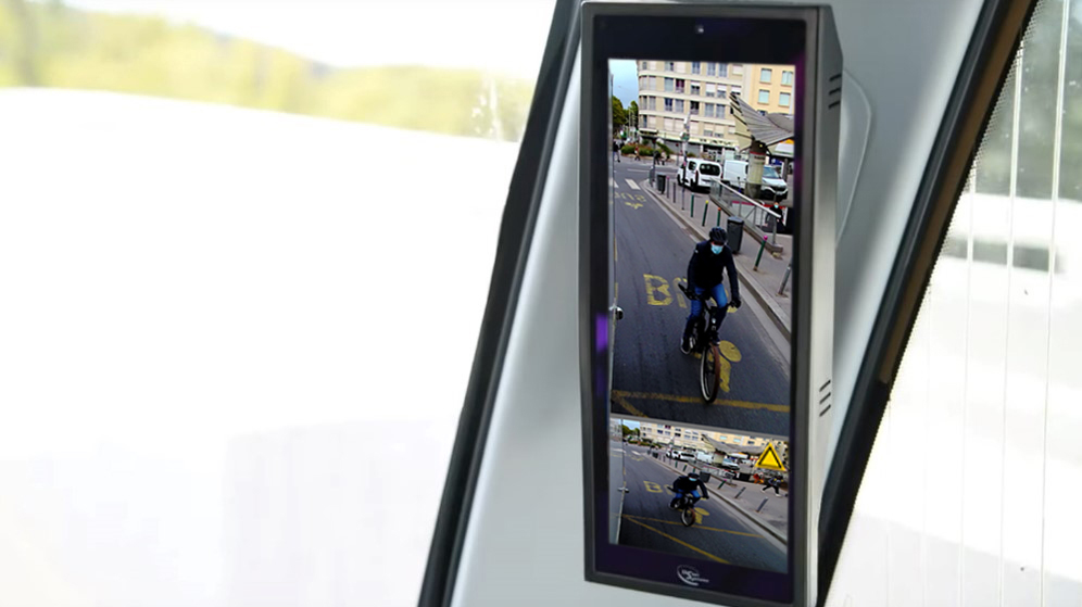 The CMS Smart-Vision and bus driver security barrier Savety-Door.