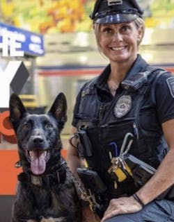 SEPTA K9 Swen to receive bullet and stab protective vest SEPTA K9 Swen to receive bullet and stab protective vest