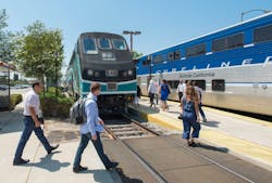 Customers with valid tickets for either rail service now have a total of 30 weekday Metrolink and Pacific Surfliner train options between Los Angeles and Ventura County. Customers with valid tickets for either rail service now have a total of 30 weekday Metrolink and Pacific Surfliner train options between Los Angeles and Ventura County.