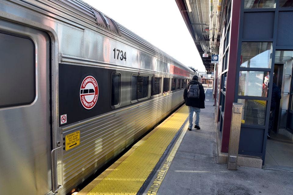 MA: WMass rail panel wants MassDOT in charge of east-west rail, no new regional authority - Vimarsana News
