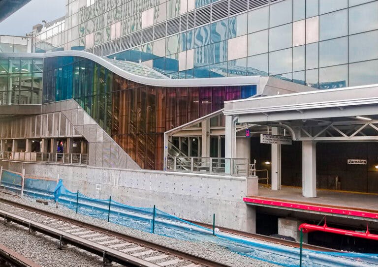 658d7db0dbc397001dfff93a Thumbnail2 Mtalirrjamaicastationphase1platformf Hn