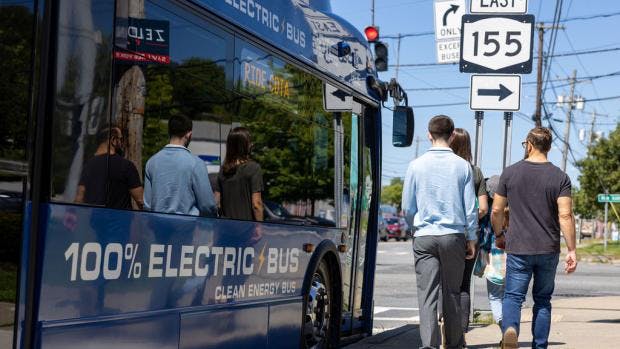 CDTA ends year with ridership surge.