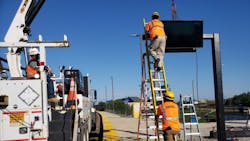 Metra telecommunications crews worked together with Union Pacific Railroad employees to install new visual information screens and totems at the Clybourn station.