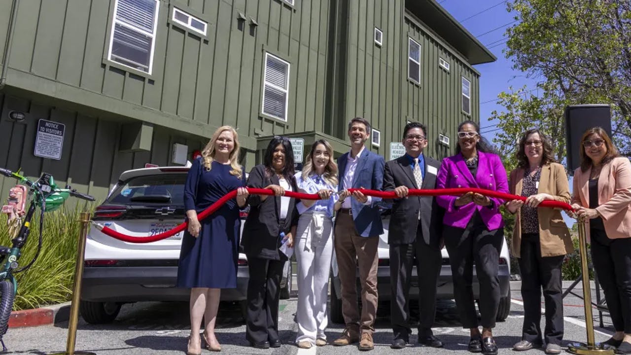 MTC, CARB and Transform have opened a new mobility hub in San Jose, Calif.