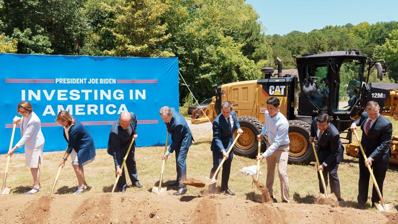 North Carolina Gov. Roy Cooper and USDOT have broken ground on the S-Line Project.