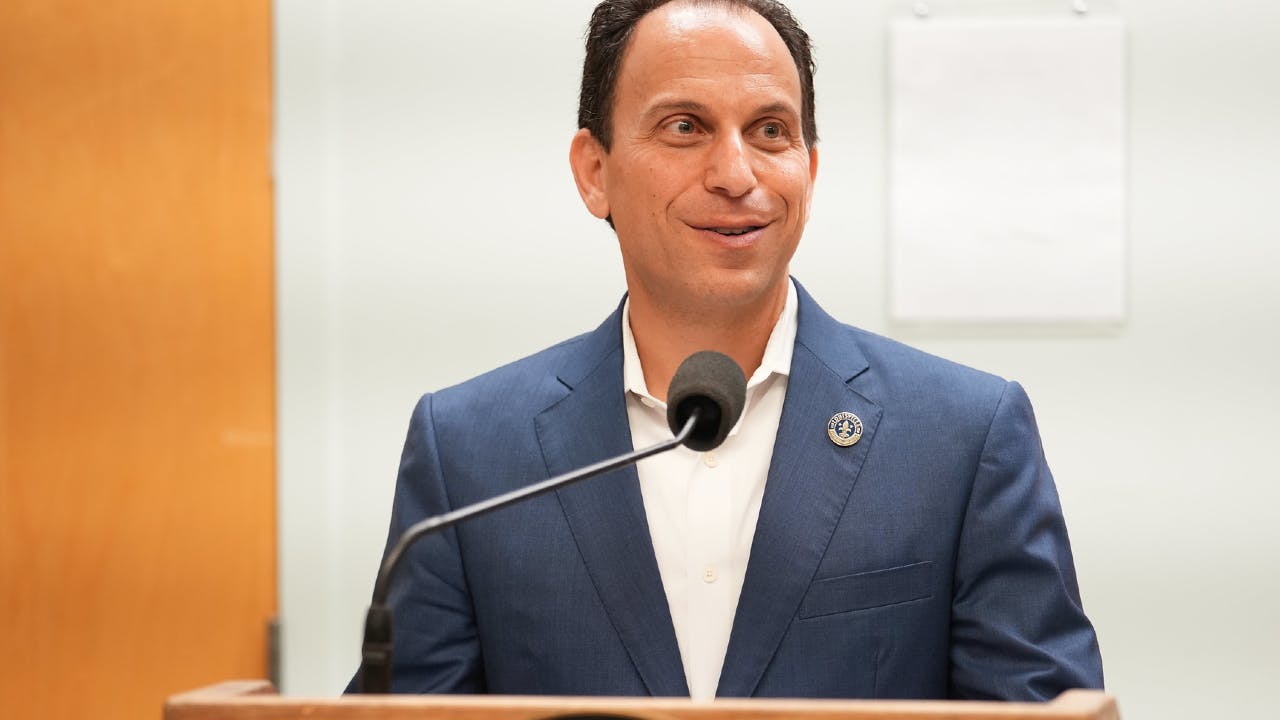 Louisville Mayor Craig Greenberg.