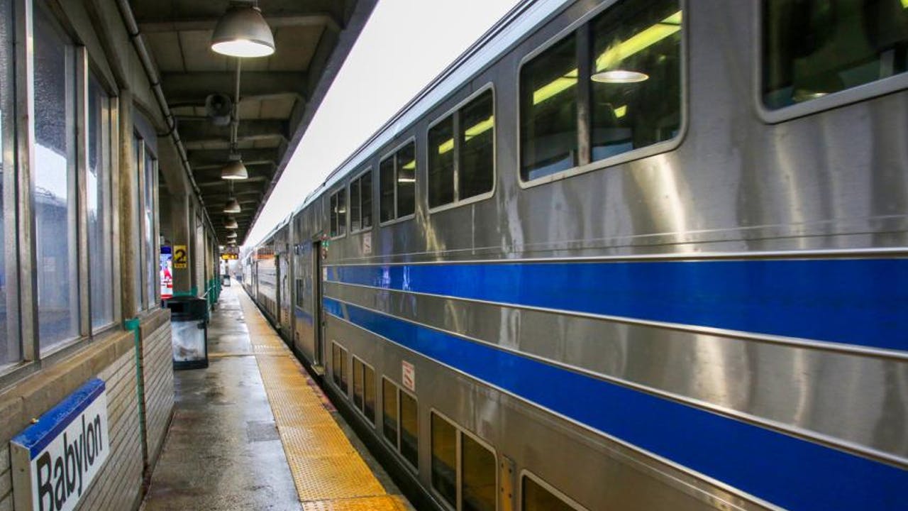 MTA selects Jacobs as program management consultant for LIRR station improvements project.