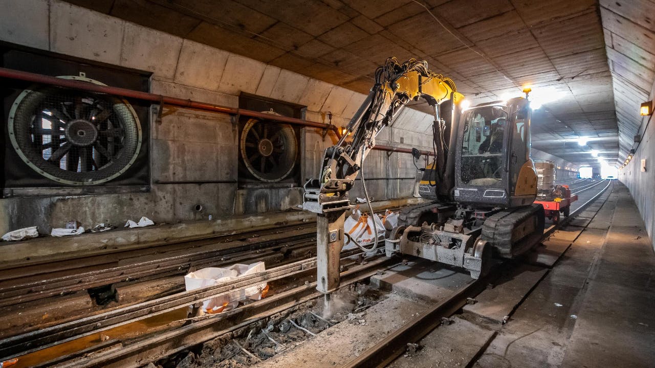 MBTA removes 20 speed restrictions on Orange Line.