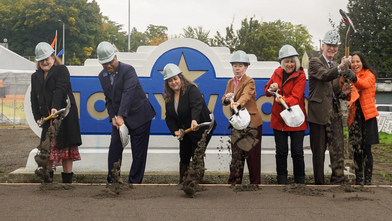 TriMet completes first phase of TOD project near Hollywood/NE 42nd Ave MAX Station