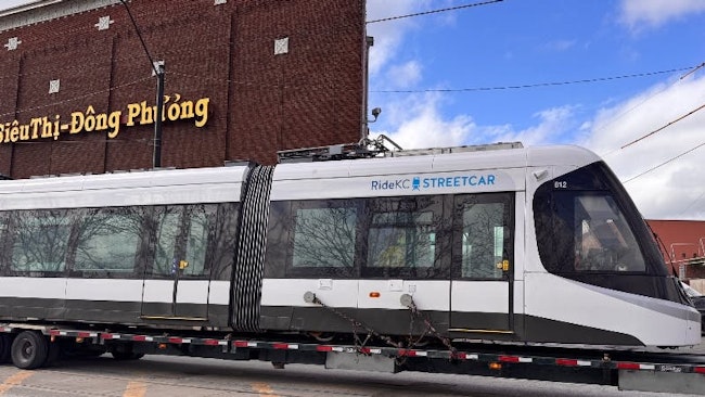 KC Streetcar #812.