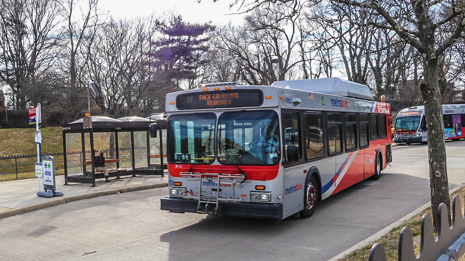 A Metrobus at Addison Road.