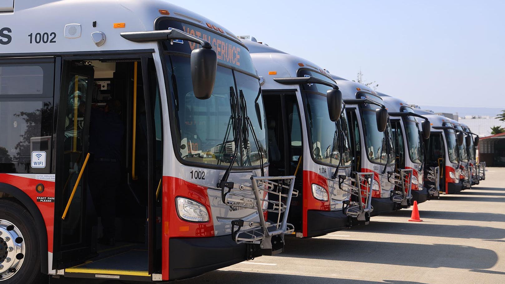 SamTrans buses.