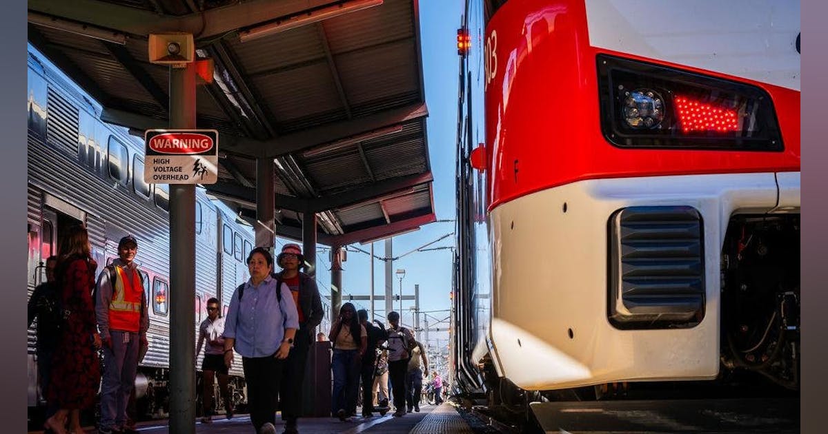 Caltrain’s electric fleet more efficient than expected | Mass Transit